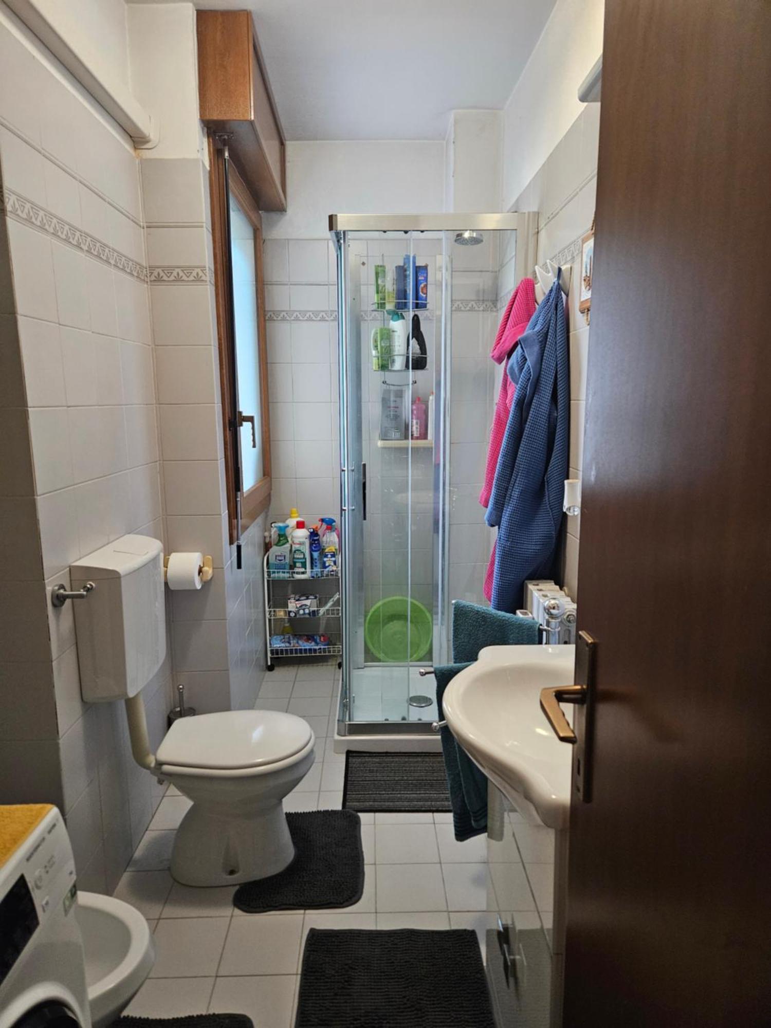 Stanza In Appartamento Privato Zona San Vitale ボローニャ エクステリア 写真